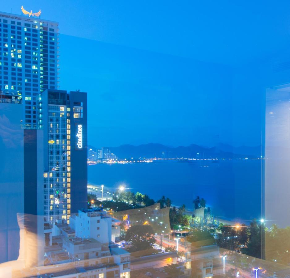 Aaron Hotel Nha Trang Kültér fotó