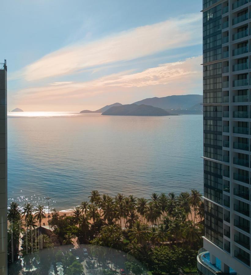 Aaron Hotel Nha Trang Kültér fotó